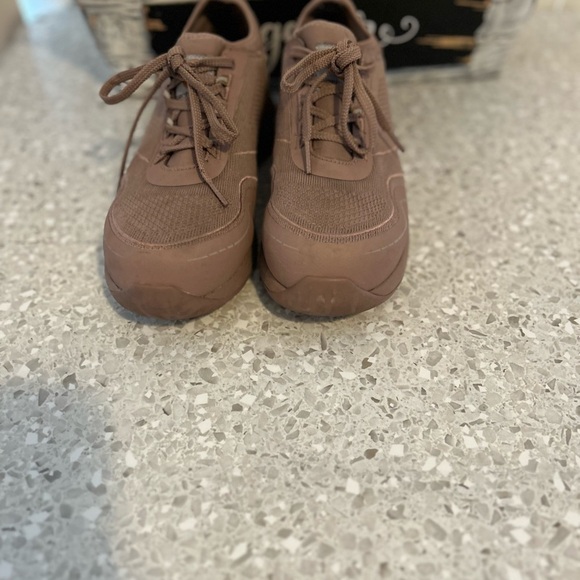 Carhartt Footwear  Women's Force® 3-Inch Work Shoe Size 7.5 - Picture 2 of 8